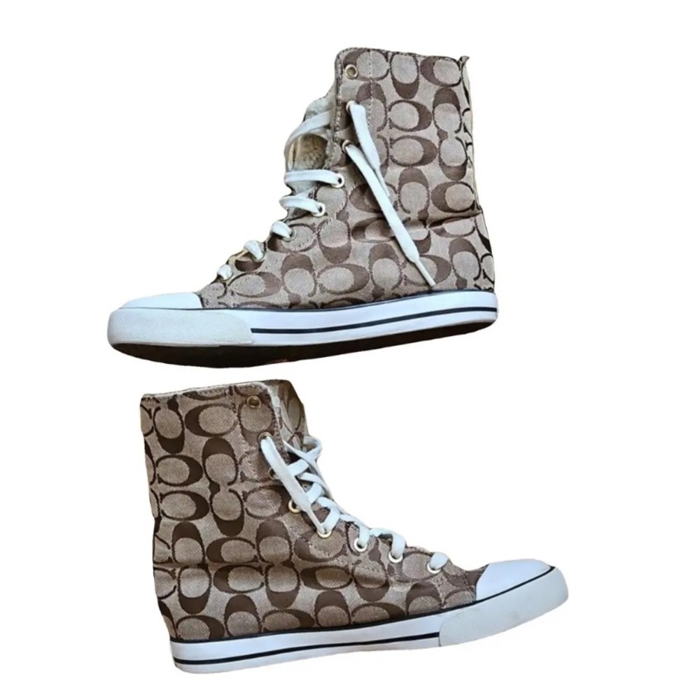 Coach Bonney signature brown high top sneakers featuring a shearling lining
